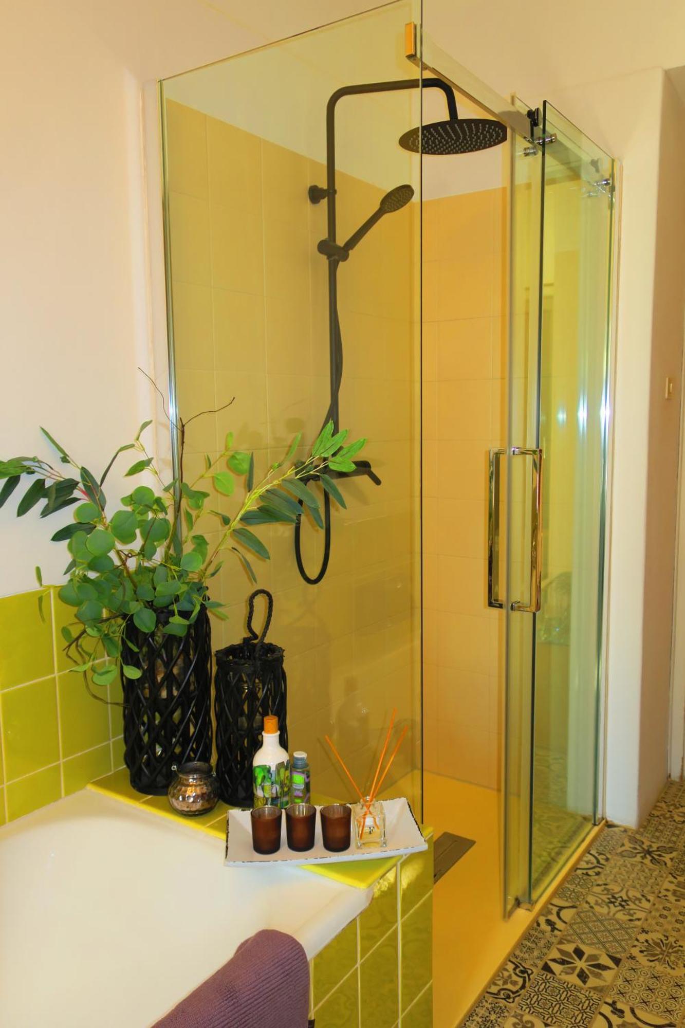 5-Zimmer-Appartement In Historischer Privatvilla, Meran Zentrum, Kostenloser Parkplatz Exterior photo
